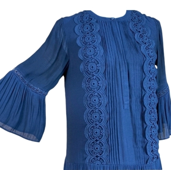 Loft Dress Ruffles and Lace Relaxed Fit Navy Size 6 - Picture 8 of 17